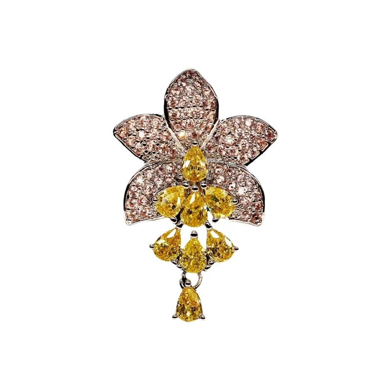 イヤリング【イエローとホワイトの小花デザイン】