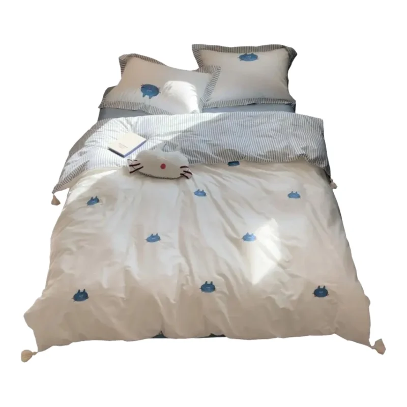 北欧風 可愛い猫デザインの全棉ベッドカバー4点セット【シンプルな水洗いコットン・掛け布団カバー・敷布団カバー付き】