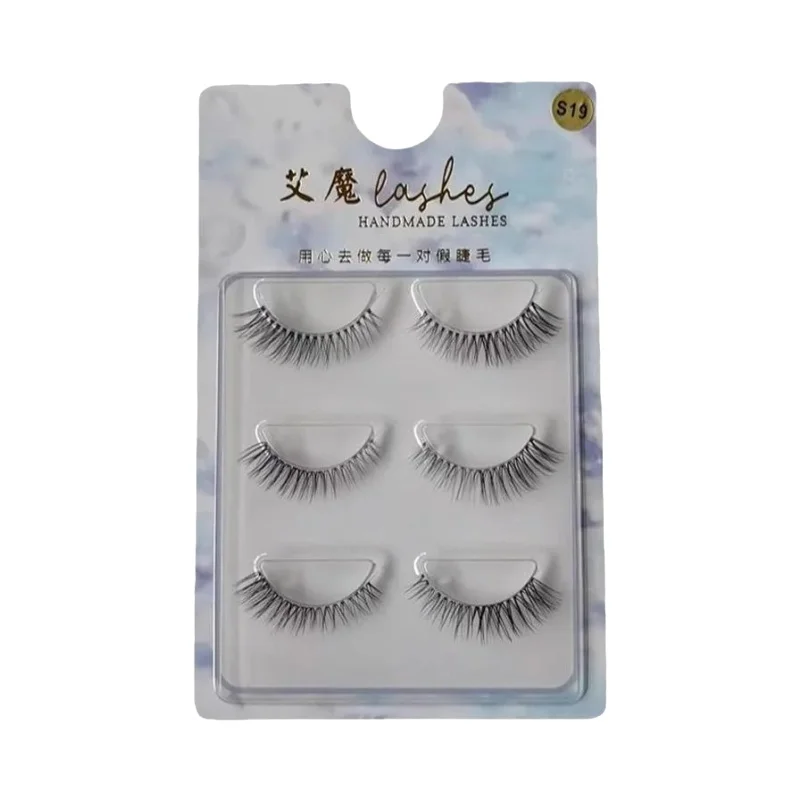 自然な仕上がりの短めアイラッシュ【4Dエアリー・透明軸・極上の柔らかさ】