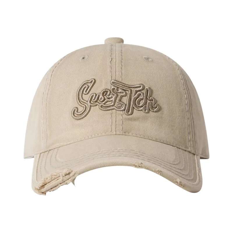 日本製のほつれ加工と中空の英語刺繍キャップ