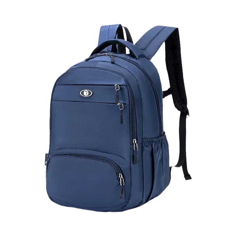 軽量アウトドアリュックサック【春秋用・旅行用・女性向け・機内持ち込み対応】