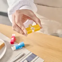 食品用プラスチックバッグ密封クリップ【パン・スナック用・小型スプリング式】
