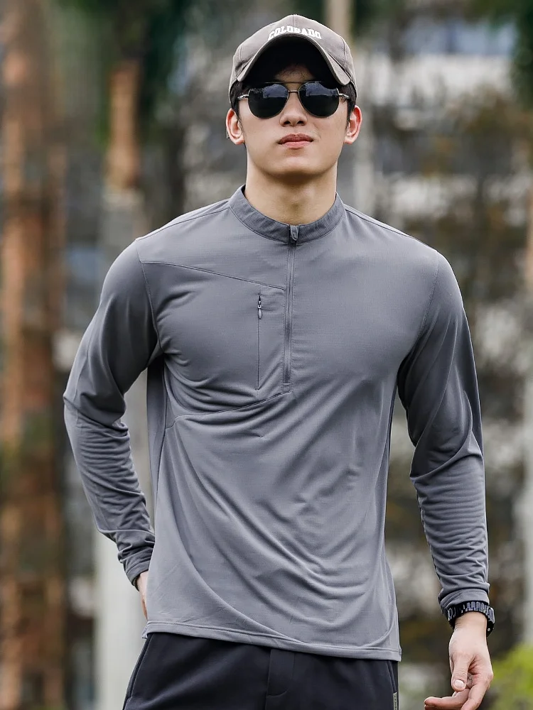 速乾長袖ハイキングTシャツ【男性用・春用・ハーフジップ・ランニング・サイクリング対応】 メンズ コーデの基本アイテム
