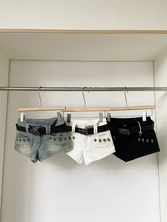 アメリカンヴィンテージ風 骷髏デザインのショートパンツ【セクシーなフィット感】