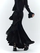 ゴシックスタイルの黒いベルベットティアードロングスカート【秋冬用・魅力的なデザイン】