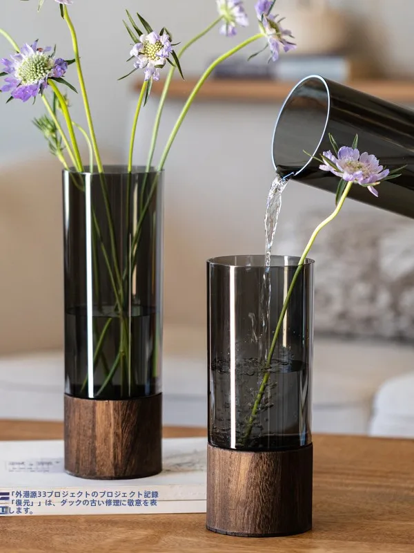 ドライフラワーを花瓶に飾るための新中式木製アクリル直筒花瓶の選び方と実用ガイド