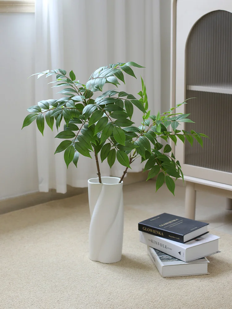 韓国インテリアを再現｜カフェ風部屋の作り方 - 大型造花観葉植物【南天竹】の高さと設置ガイド