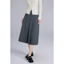 春夏用グレーのプリーツスカート【女性用・上品デザイン】（セットアップ対応）
