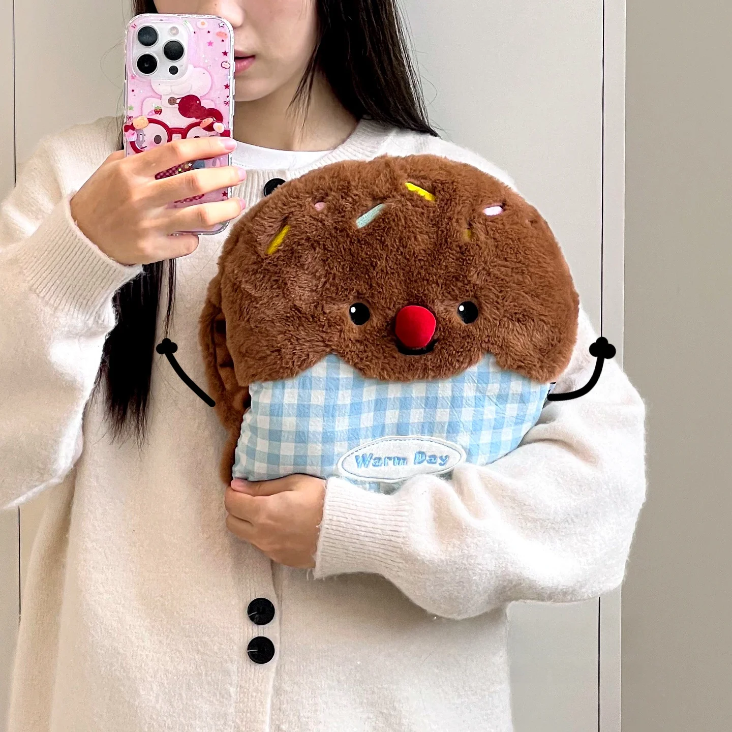 充電式ハンドウォーマー：かわいいデザインの電熱暖水袋が冬の快適さを実現