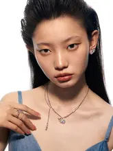 流麗なデザインの流し飾りネックレス【軽やかでスタイリッシュ・女性用・チョーカーチェーン】