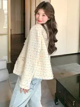 高級感ある米白色のショートジャケット【女性用・春秋・美しいデザイン・クラシックスタイル】（セットアップ対応）