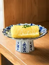 青花磁器製 高脚ティーセット用プレート【デザート皿・高足デザイン・精緻な陶器】