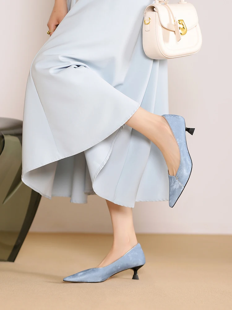 3センチヒールパンプス：灰莎の中華風レディースパンプスが通勤シーンで実証する履き心地と安全性