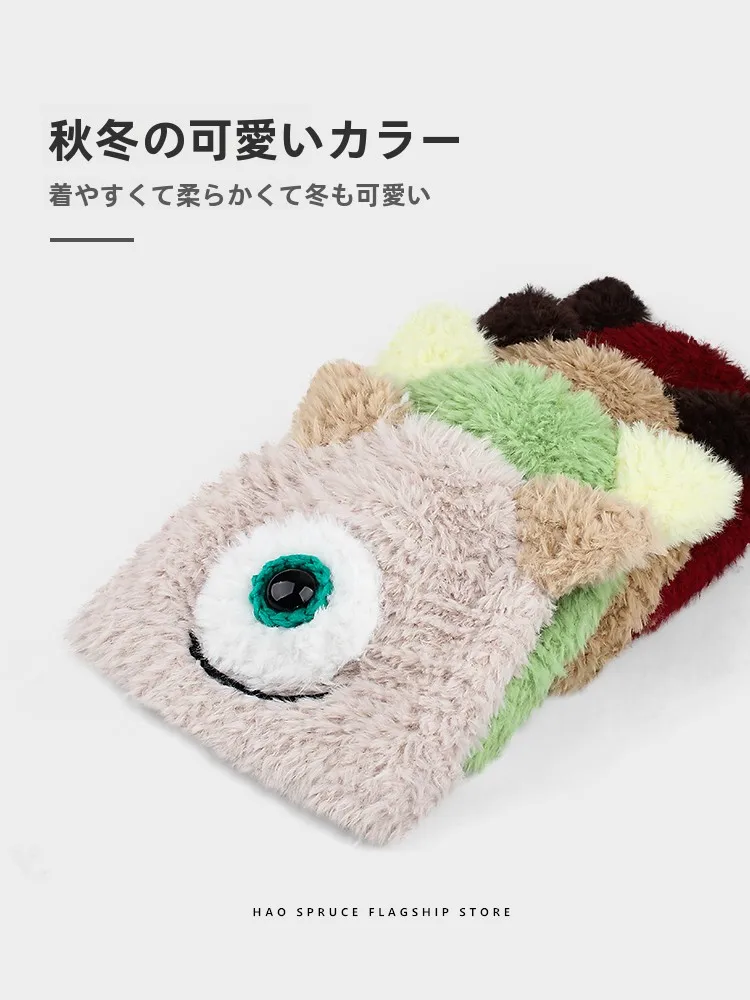 うさぎ耳帽子：秋冬季节骑行中的保暖与可爱设计解析