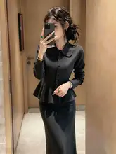 優雅なデザインのダークグレーコーディネート【翻領・ウエストシェイプ・通勤ファッション】（セットアップ対応）