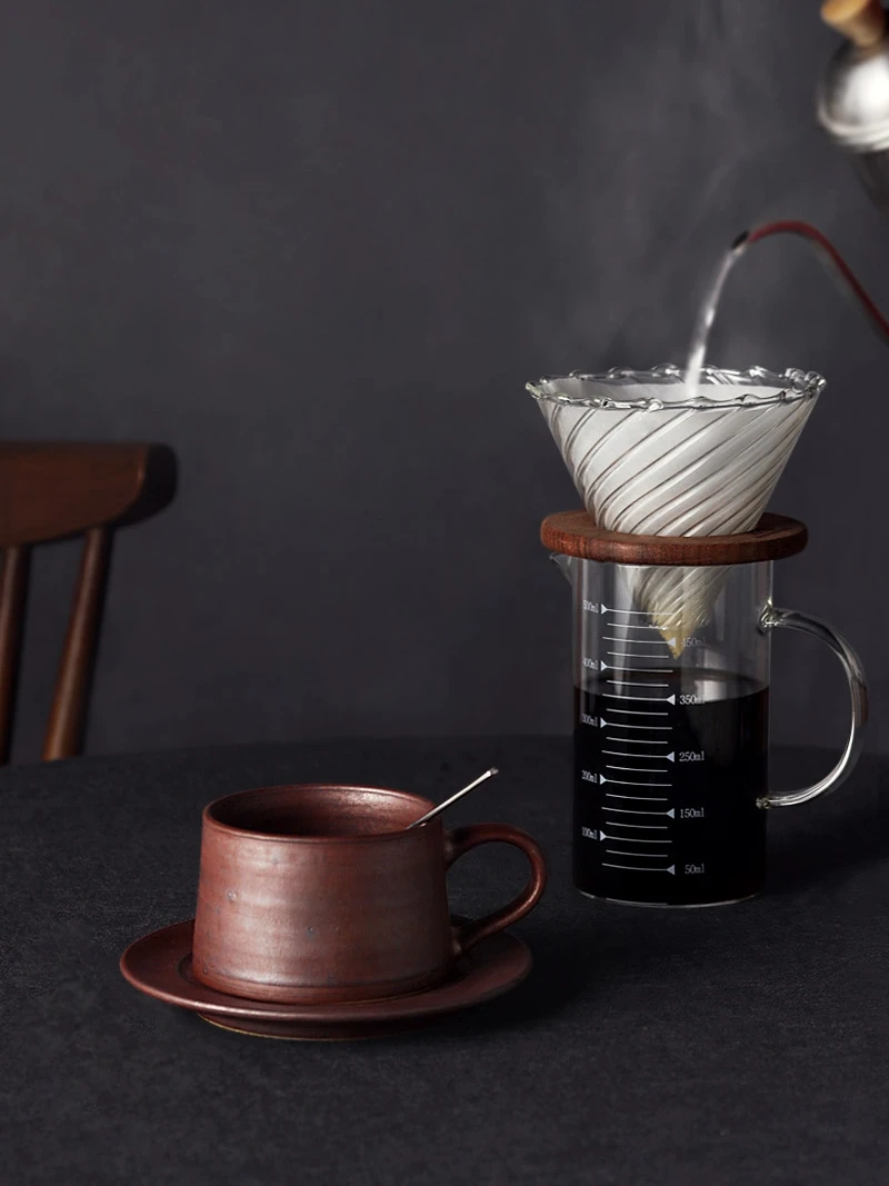一人暮らし新生活をだけで揃えたら総額いくら？手作り粗陶コーヒーカップの心地よさ徹底解説