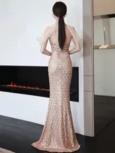 華やかな金色のロングドレス【舞台用・スパンコール装飾・高級感】