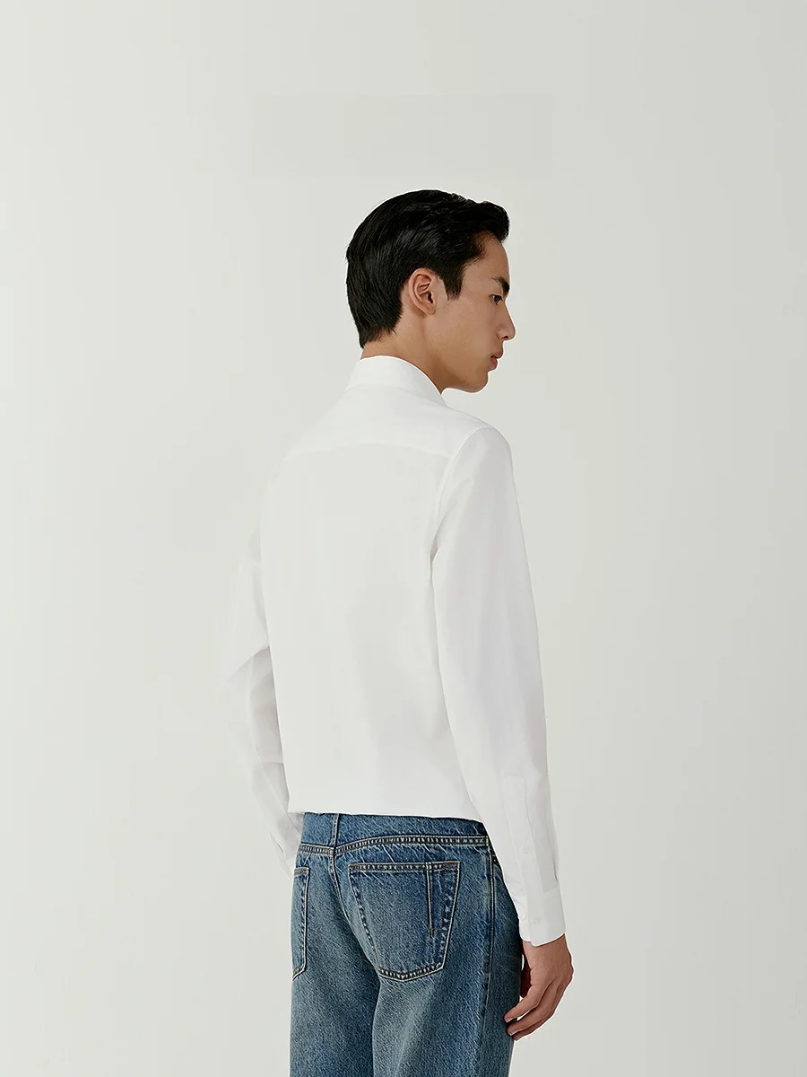 40代から50代の男性が選ぶべきオフホワイトシャツは？