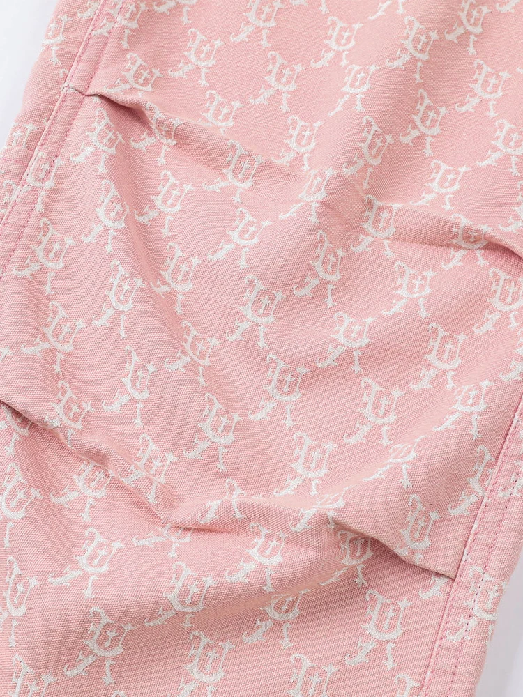 刺繍パンツを選ぶときに迷うのは、本当にどんな場面で着るのか？