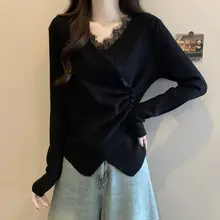 デザイン重視の交差Vネックレース切り替えニットトップス【春・ぷらすサイズ・スリム効果・女性用】