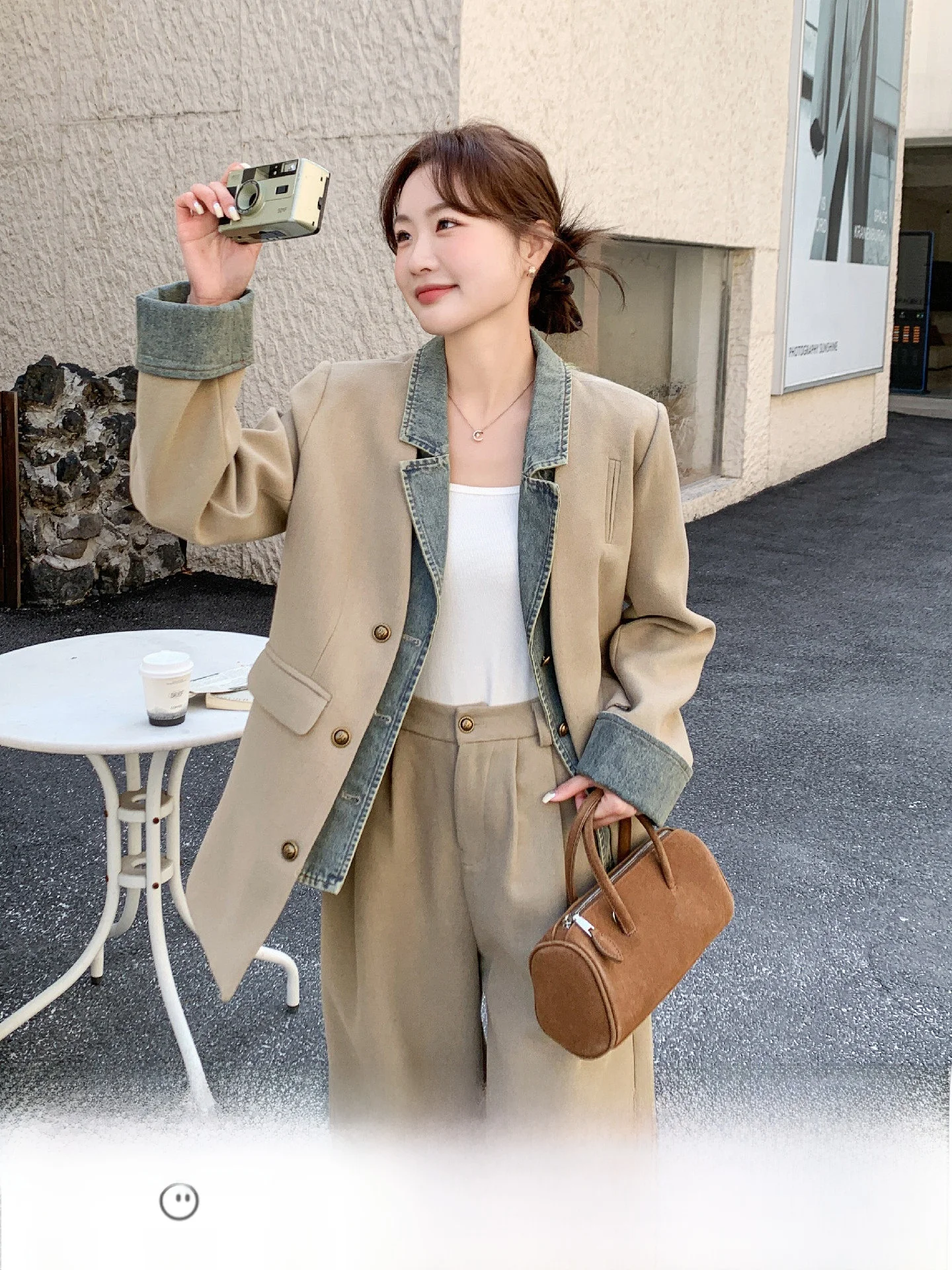 ボーイッシュコーデをシンプルに実現するコツは？カーキのセットアップが答えになる