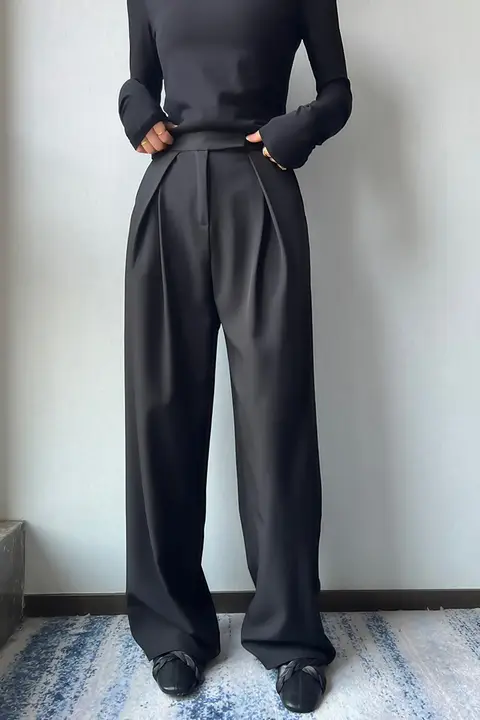 春季にぴったり！高腰デザインのスリムワイドパンツ【ドラッグドレス・レトロ風・プリーツ仕様】（セットアップ対応）