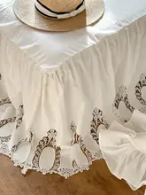 フランス風 デザインベッドスカート【白・レース・刺繍入り・コットン100%】