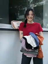 レディース 夏用 ショートスリーブTシャツ【コットン・タイトフィット・カラー展開：ホワイト、レッド、ブラック】