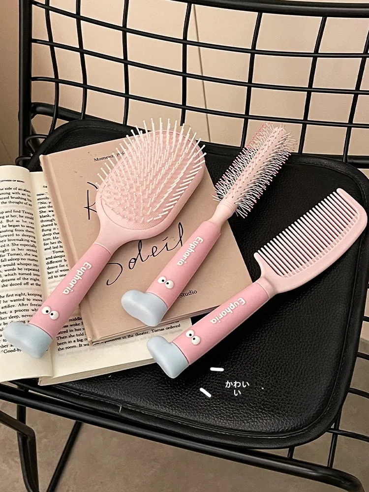 ヘアレスキューカプラを選ぶべきタイミングは？実は「エアクッションブラシ」が解決する