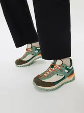 防水ハイキングシューズ【男女兼用・CAMPシリーズ・GTXテクノロジー】