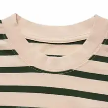 ストライプ柄の半袖Tシャツ【カジュアル・夏用・ラウンドネック】
