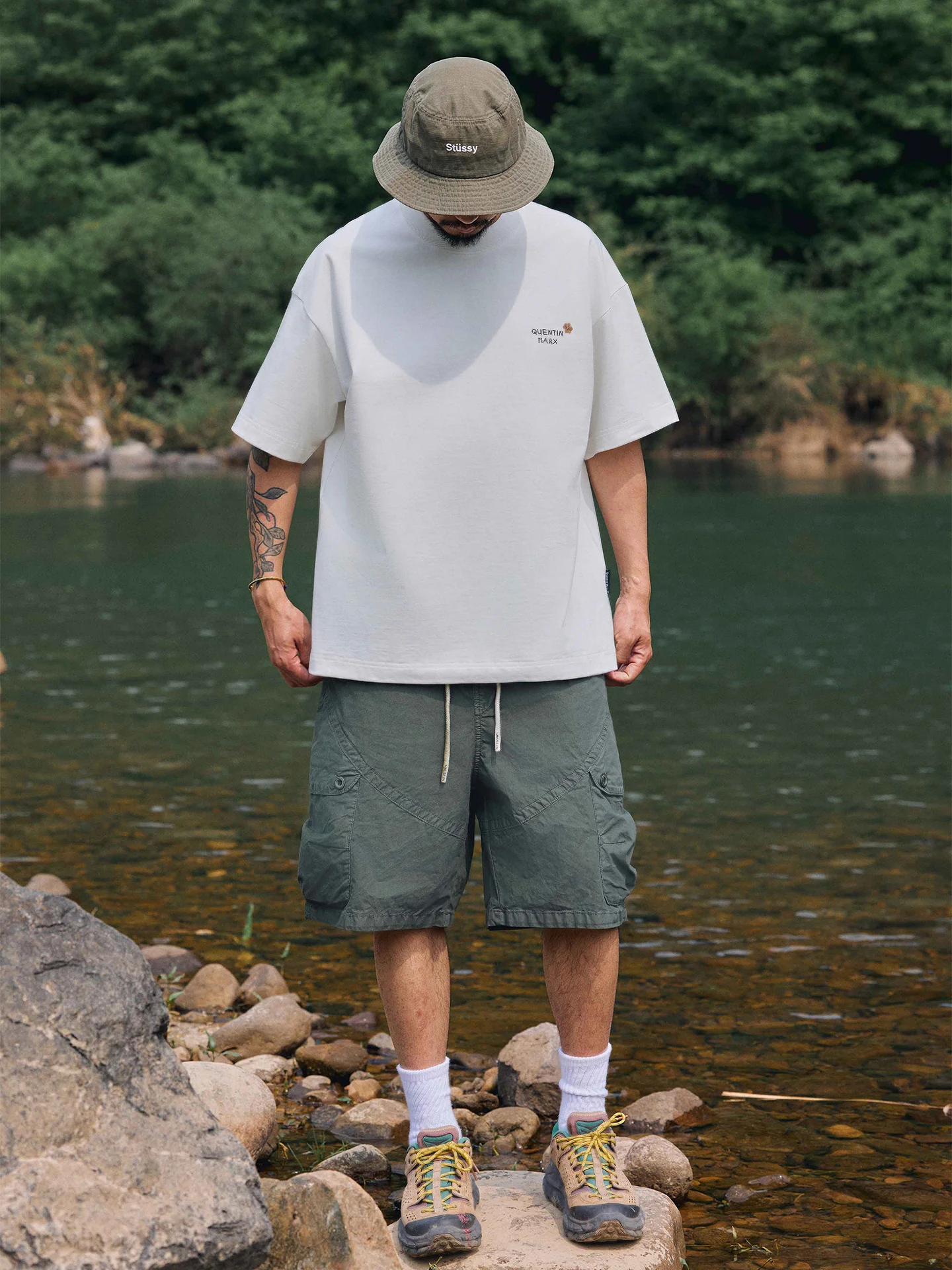 メンズショートパンツ 40代向け 膝上フィットデザインのアウトドアワークショーツ