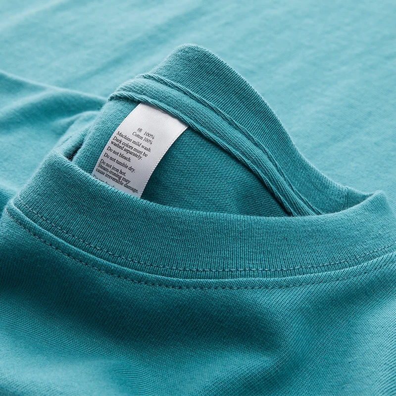 色褪せたTシャツは本当にダメなのか？それとも、もう一つの美しさを発見できるのか？