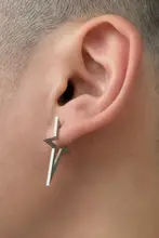 Komeiku 星型の稲妻デザイン タイタンスチール製イヤリング【ユニセックス・ストリート・ヒップホップスタイル】