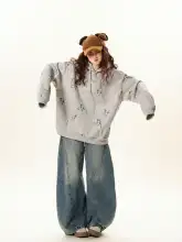かわいい犬のデザインが特徴のフード付きスウェットシャツ【レトロ・春秋用・フィット】