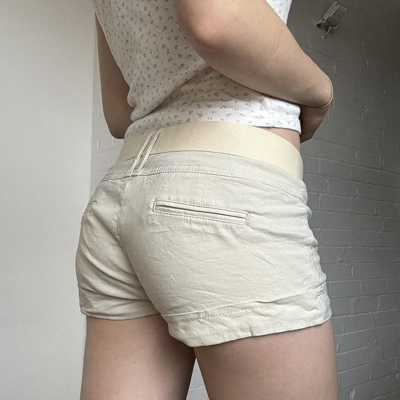 40代のショートパンツはどう選ぶ？カジュアルで通勤にも使える「ポケット付きローカットショートパンツ」の本物の使い勝手とは