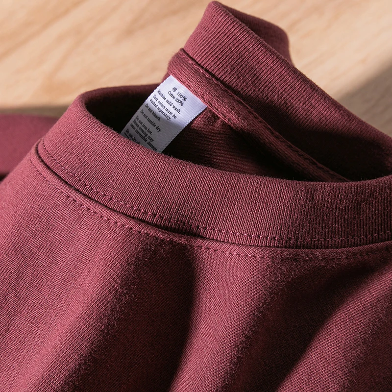 秋子の葡萄色コットンTシャツ：夏季向け親肤なラウンドネック半袖の実用性と価格戦略