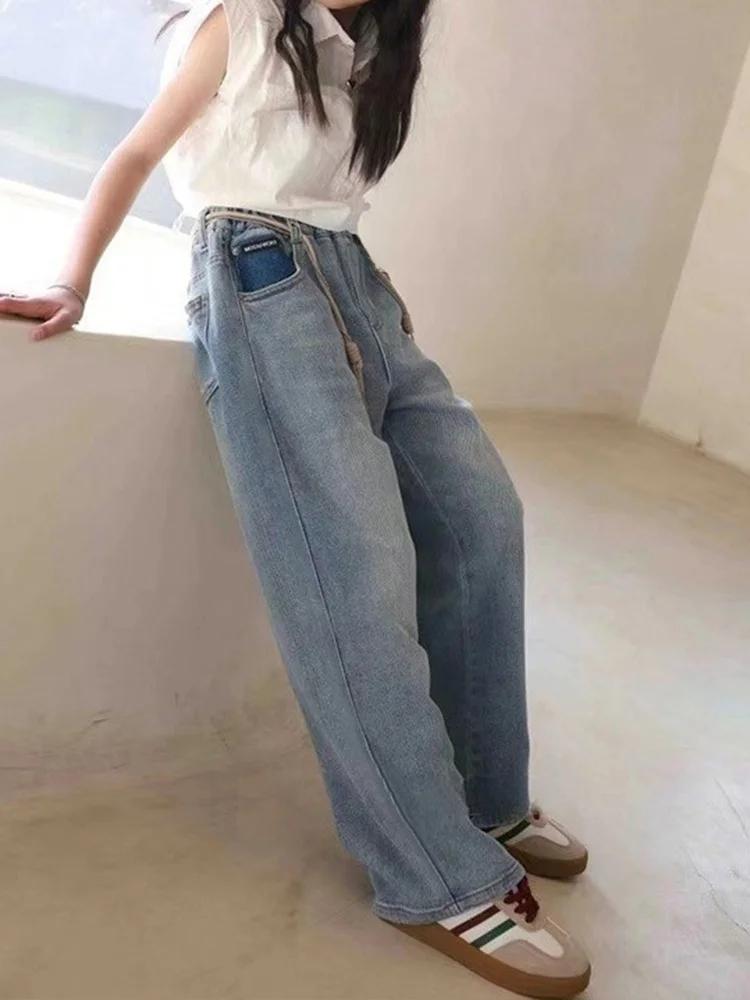 女の子用デニムパンツのサイズ選び方：ゆったりストレートデザインで実用性を最大化
