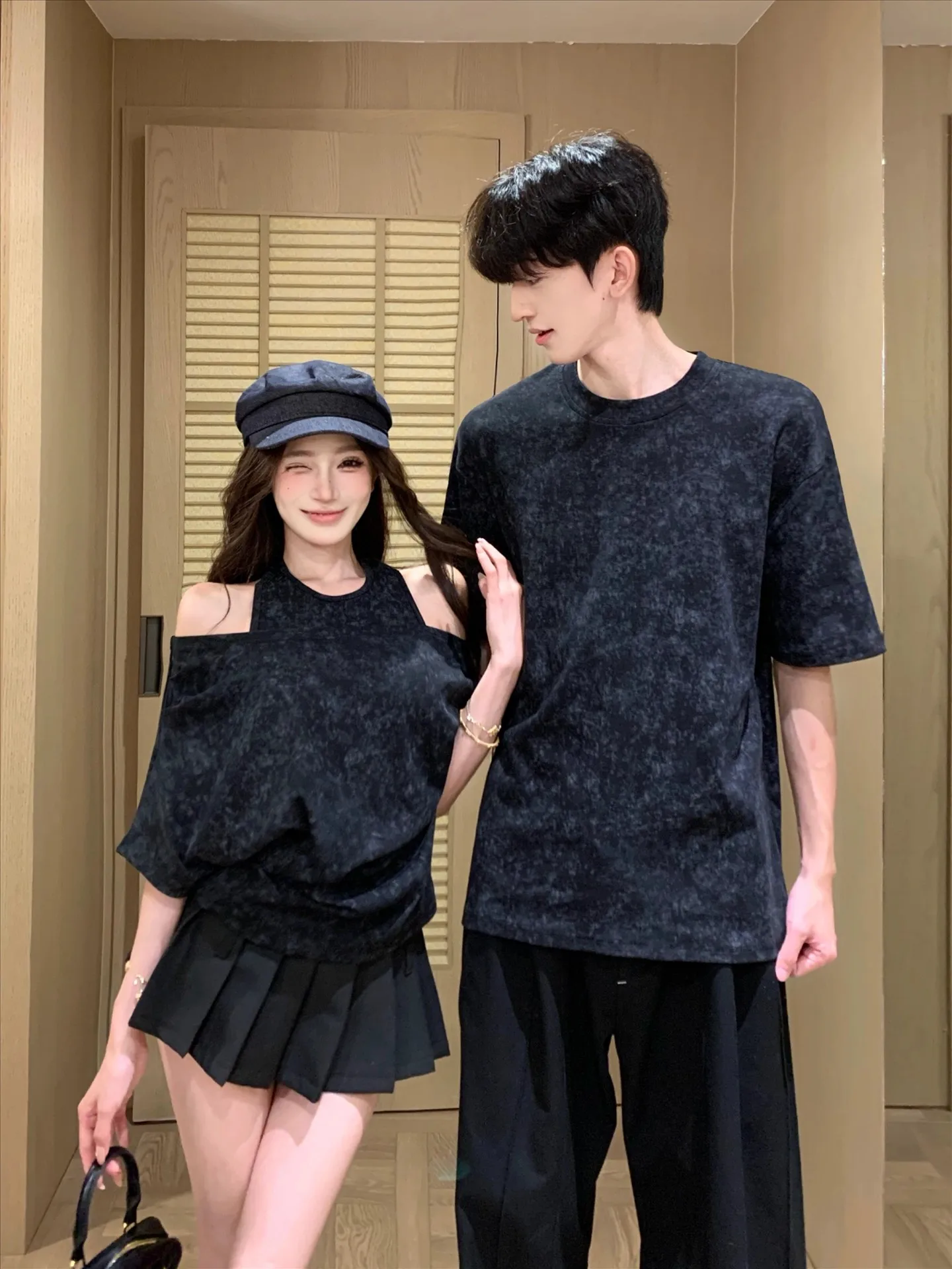 同窓会に着る20歳のカジュアル服装は？厳選4選で安心・リラックススタイルを実現
