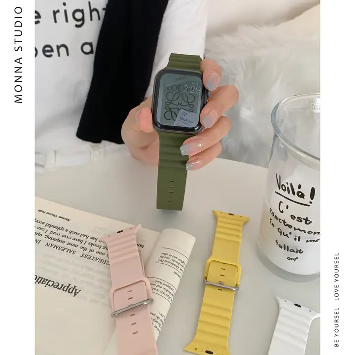 Apple Watch バンド シリコン クリーム系 シンプル 着回し インスタ映え 韓国風 春夏 ユニセックス 「Monna」