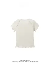 Vネックフリル付き短袖Tシャツ【アニメプリント・女性用・フィットタイプ】（セットアップ対応）