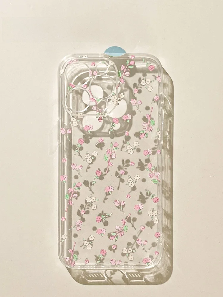 透明アレンジスマホケース：やわらかなピンクの花柄TPUケースの実用性と使い方