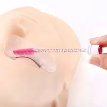 クリスタルハンドルの携帯用まつげブラシ【ダイヤモンド装飾・眉刷り付き】