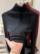 シームレスニットハイネックインナーセーター【秋冬用・極上の柔らかさ・光沢感あり】