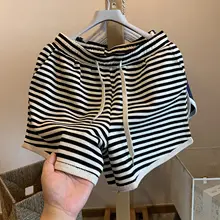 女性用ハイウエストワイドレッグショートパンツ【ブラック＆ホワイトストライプ・フィット・学生用】（セットアップ対応）