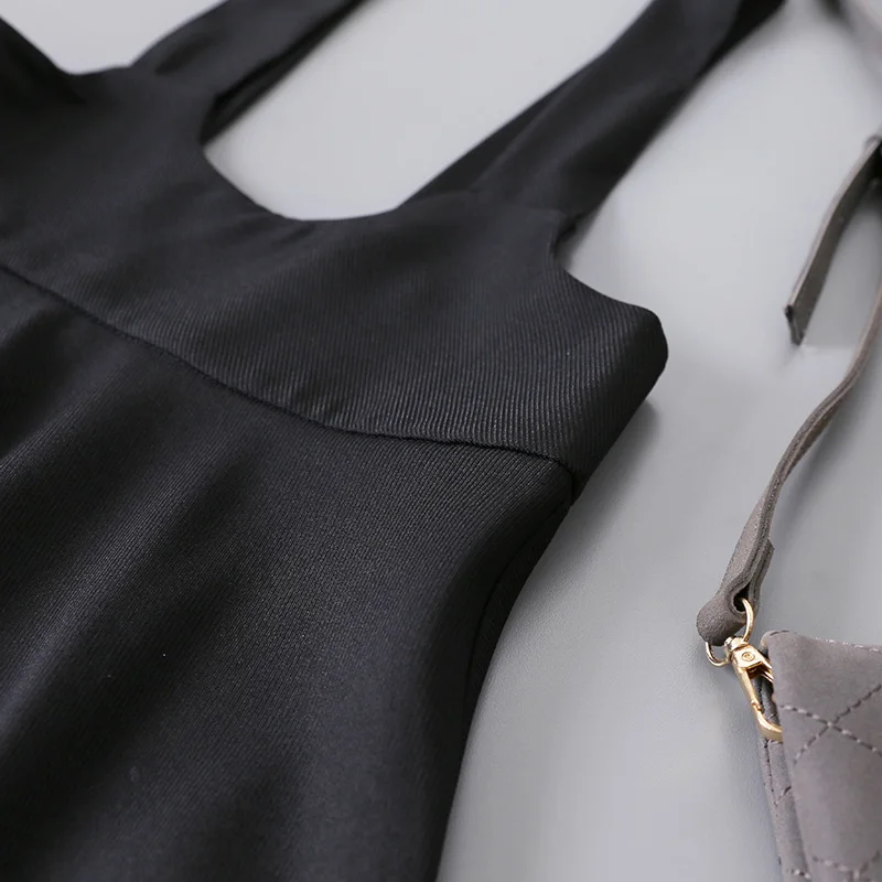 きれいめ服装をどう選ぶ？フランス風レトロAラインワンピースが通勤に最適な理由