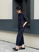 カジュアルなカーキ色のルーズストレートパンツ【レディース・ワイドレッグ・秋用】（セットアップ対応）