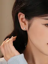 S925純銀製 六爪キュービックジルコニアピアス【ミニマルデザイン・エレガント】