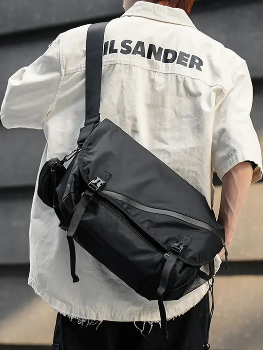 メンズ スタイル カジュアルショルダーバッグ【大容量・ストリートファッション・斜め掛け】