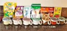 ガラス製調味料入れ【スプーン付き・調味料ボトル・小型収納用】（セットアップ対応）